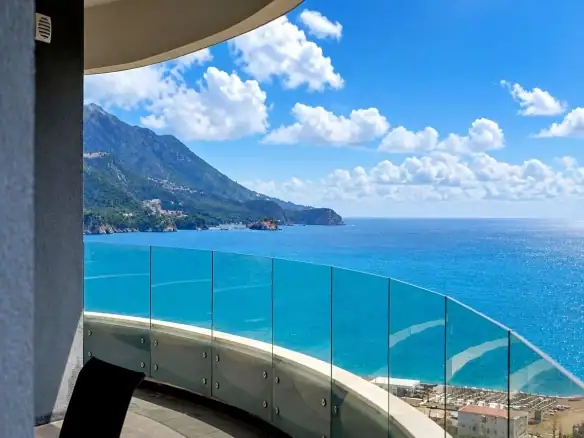 Dvosoban stan 115 m² – Bečići, Budva — fotografija 3