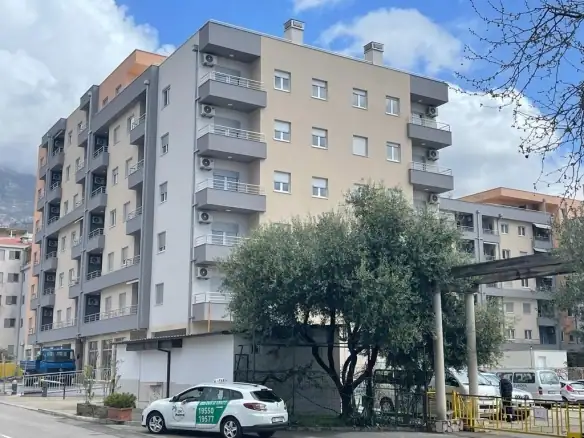 Jednosoban stan u Rozinu, Budva — fotografija 6