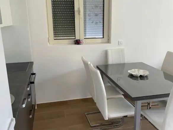 Izdavanje: Jednosoban stan 63 m² – Pržno, Budva — fotografija 15