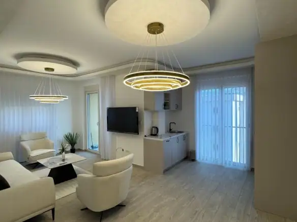Izdavanje: Dvosoban stan 74 m² – Bečići, Budva — fotografija 2