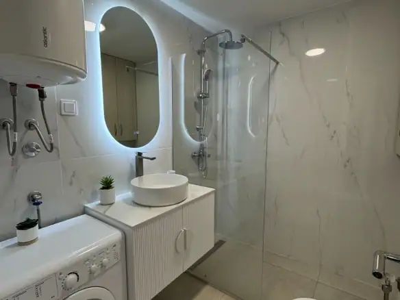 Izdavanje: Dvosoban stan 74 m² – Bečići, Budva — fotografija 7