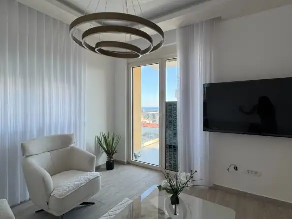 Izdavanje: Dvosoban stan 74 m² – Bečići, Budva — fotografija 11