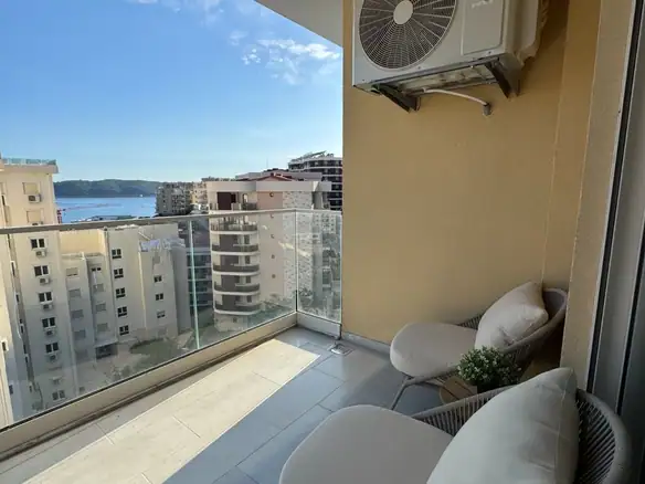 Izdavanje: Dvosoban stan 74 m² – Bečići, Budva — fotografija 16