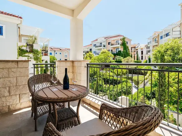 Jednosoban stan 70 m² – Herceg Novi — fotografija 11