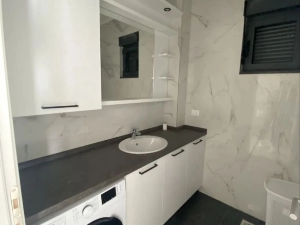 Dvosoban stan 80 m² – Mažina, Tivat — fotografija 9