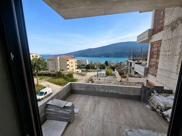 Dvosoban stan 54 m² – Đenovići, Herceg Novi — fotografija 5