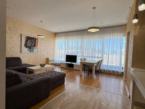 Izdavanje: Dvosoban stan 85 m² – Budva — fotografija 4