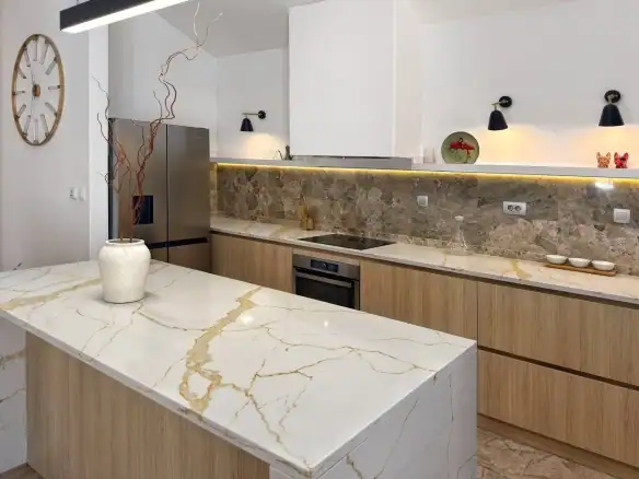 Izdavanje: Dvosoban stan 136 m² – Pržno, Budva — fotografija 8