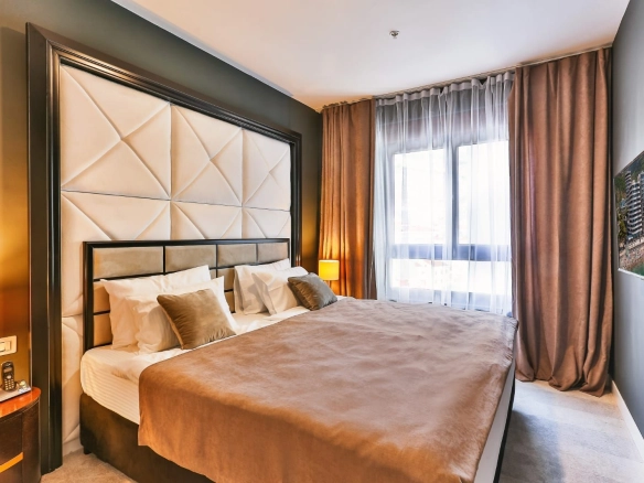 Izdavanje: Dvosoban stan 90 m² – Rafailovići, Budva — fotografija 7