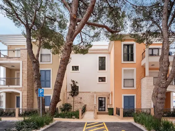 Dvosoban stan 97 m² – Tivat — fotografija 6
