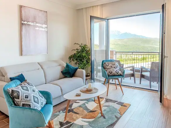 Dvosoban stan 97 m² – Tivat — fotografija 7