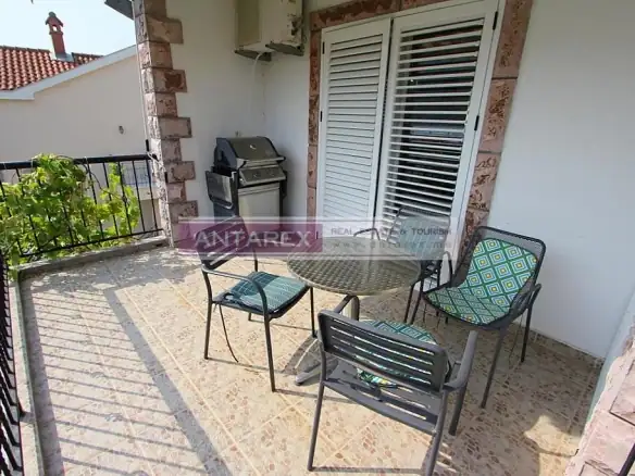 Trosoban stan 109 m² – Đenovići, Herceg Novi — fotografija 8