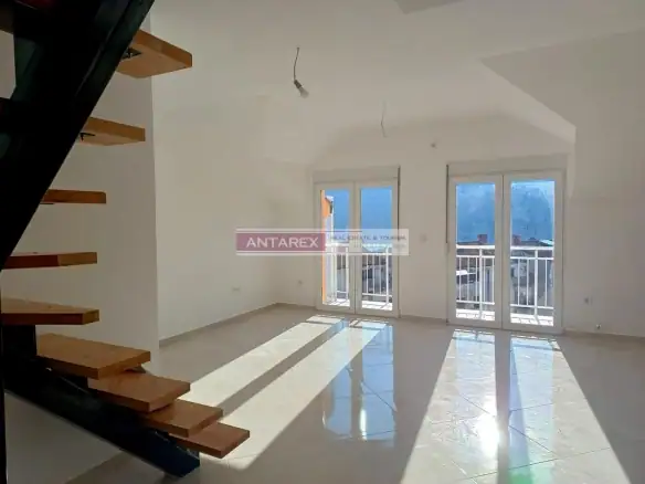 Dvosoban stan 125 m² – Gomila, Herceg Novi — fotografija 2