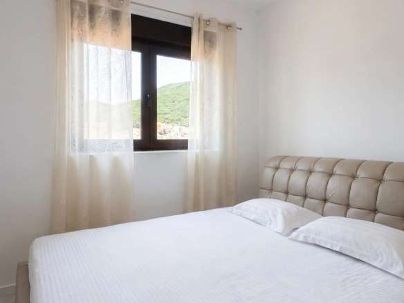 Izdavanje: Jednosoban stan 41 m² – Budva — fotografija 8