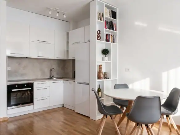 Izdavanje: Dvosoban stan 58 m² – Bečići, Budva — fotografija 5