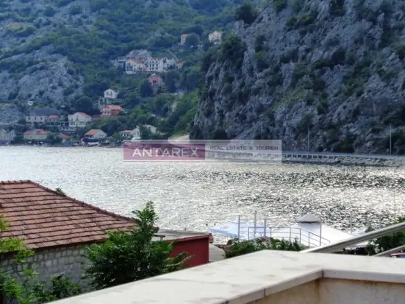 Poslovni prostor – Risan, Kotor — fotografija 12
