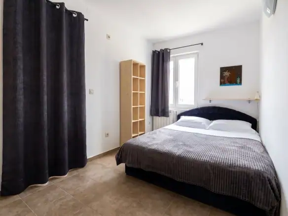 Izdavanje: Trosoban stan 100 m² – Bijeli Do, Budva — fotografija 7
