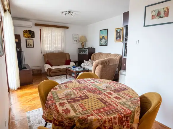 Izdavanje: Dvosoban stan 67 m² – Dubovica, Budva — fotografija 2