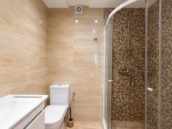 Izdavanje: Dvosoban stan 67 m² – Dubovica, Budva — fotografija 6