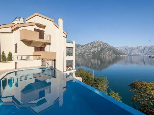 Hotel 590 m² – Morinj, Kotor — fotografija 5