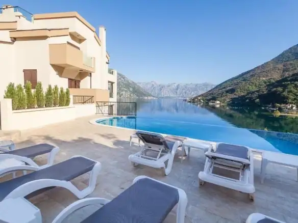 Hotel 590 m² – Morinj, Kotor — fotografija 6
