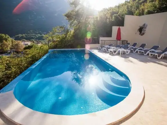 Hotel 590 m² – Morinj, Kotor — fotografija 7