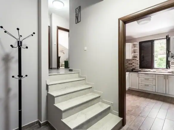 Hotel 590 m² – Morinj, Kotor — fotografija 10