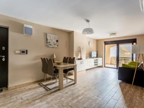 Hotel 590 m² – Morinj, Kotor — fotografija 13