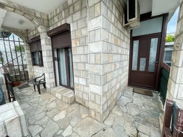 Jednosoban stan 60 m² – Šušanj, Bar — fotografija 3