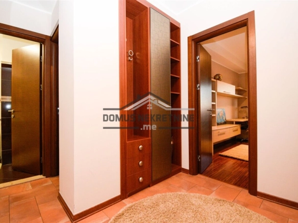 Izdavanje: Dvosoban stan 70 m² – Gorica C, Podgorica — fotografija 10