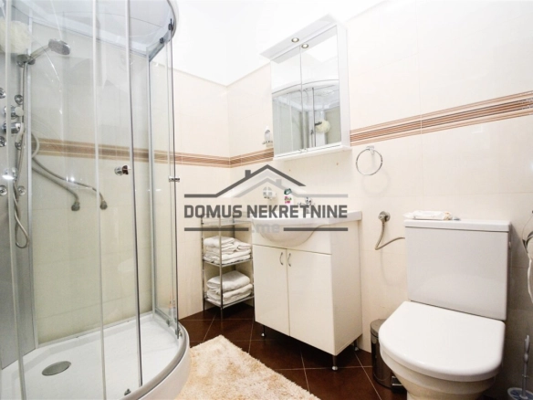 Izdavanje: Dvosoban stan 70 m² – Gorica C, Podgorica — fotografija 11