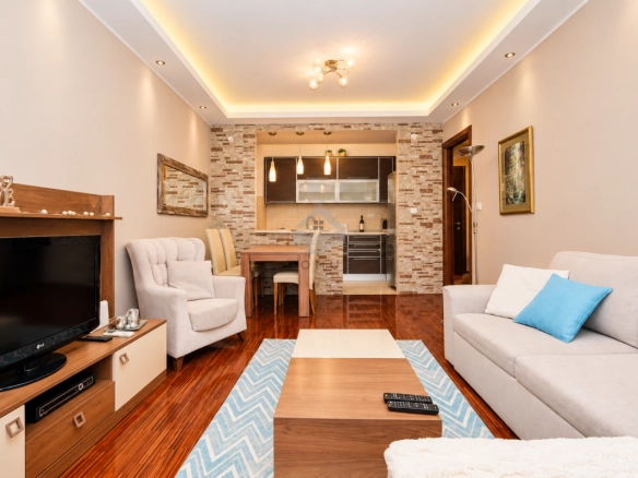 Izdavanje: Dvosoban stan 70 m² – Gorica C, Podgorica — fotografija 15