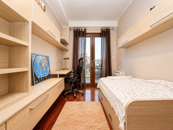 Izdavanje: Dvosoban stan 70 m² – Gorica C, Podgorica — fotografija 20