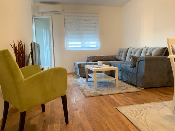 Izdavanje: Jednosoban stan 45 m² – Stari aerodrom, Podgorica — fotografija 3