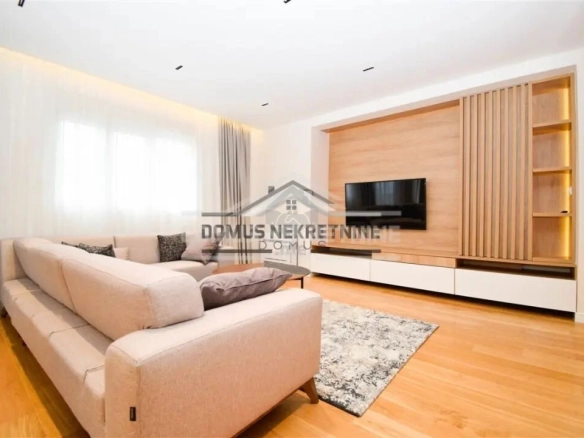 Central Point – Podgorica