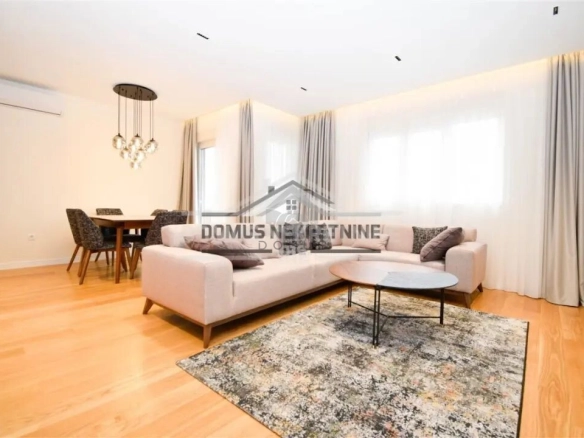 Izdavanje: Dvosoban stan 95 m² – Central Point, Podgorica — fotografija 3
