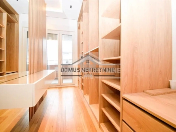 Izdavanje: Dvosoban stan 95 m² – Central Point, Podgorica — fotografija 8