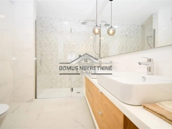 Izdavanje: Dvosoban stan 95 m² – Central Point, Podgorica — fotografija 9