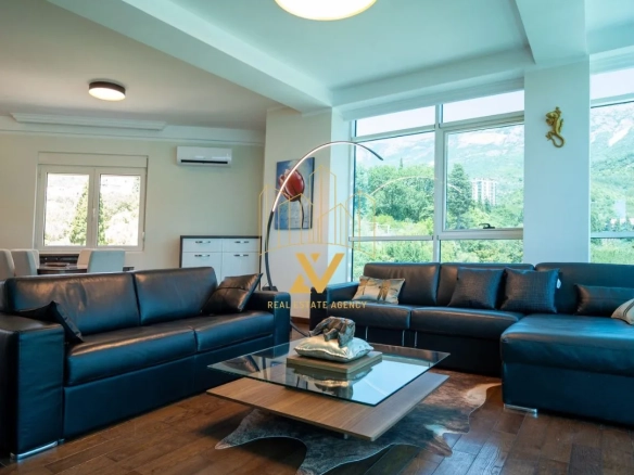 Dvosoban stan 89 m² – Bečići, Budva — fotografija 3