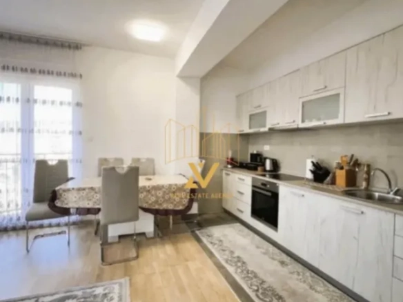 Dvosoban stan 76 m² – Stari aerodrom, Podgorica — fotografija 3