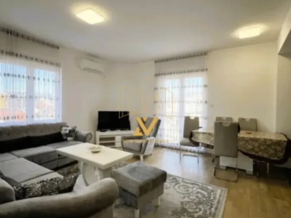 Dvosoban stan 76 m² – Stari aerodrom, Podgorica — fotografija 4