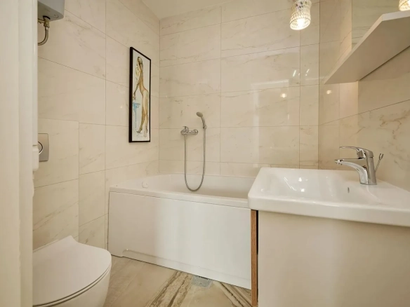 Dvosoban stan 84 m² – Bečići, Budva — fotografija 15