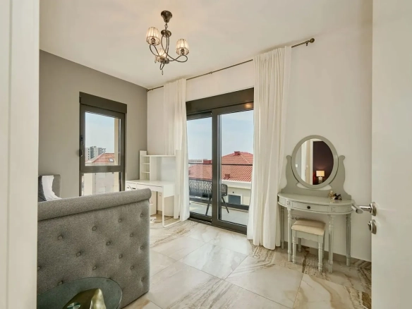 Dvosoban stan 84 m² – Bečići, Budva — fotografija 19