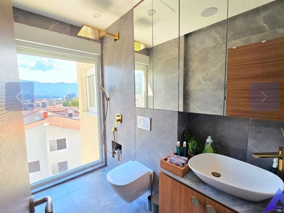 Dvosoban stan 77 m² – Prijevor, Budva — fotografija 8