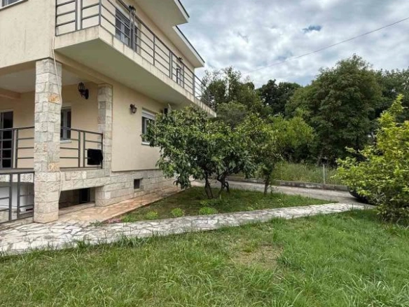 Izdavanje: Kuća – Dobra Voda, Bar — fotografija 2