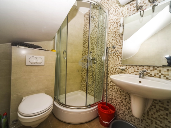 Izdavanje: Dvosoban stan 75 m² – Ljubović, Podgorica — fotografija 8