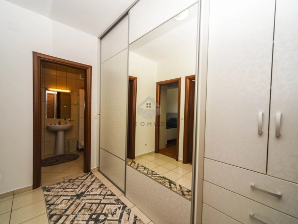 Izdavanje: Trosoban stan 95 m² – City kvart, Podgorica — fotografija 9