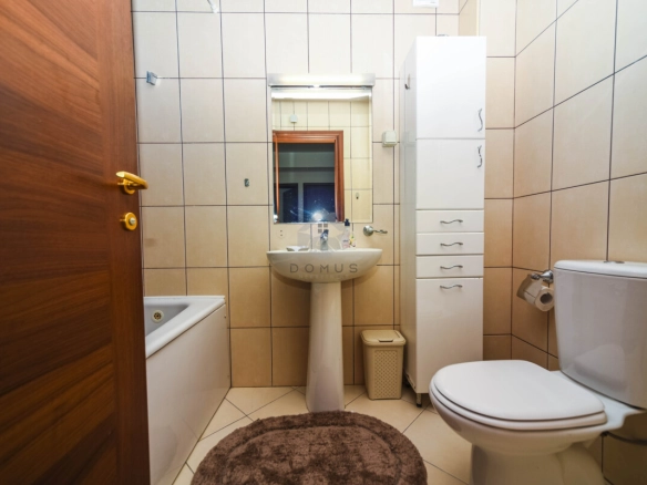 Izdavanje: Trosoban stan 95 m² – City kvart, Podgorica — fotografija 10