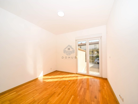 Izdavanje: Dvosoban stan 67 m² – Momišići, Podgorica — fotografija 8