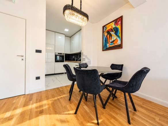 Izdavanje: Trosoban stan 130 m² – Dalmatinska, Podgorica — fotografija 5